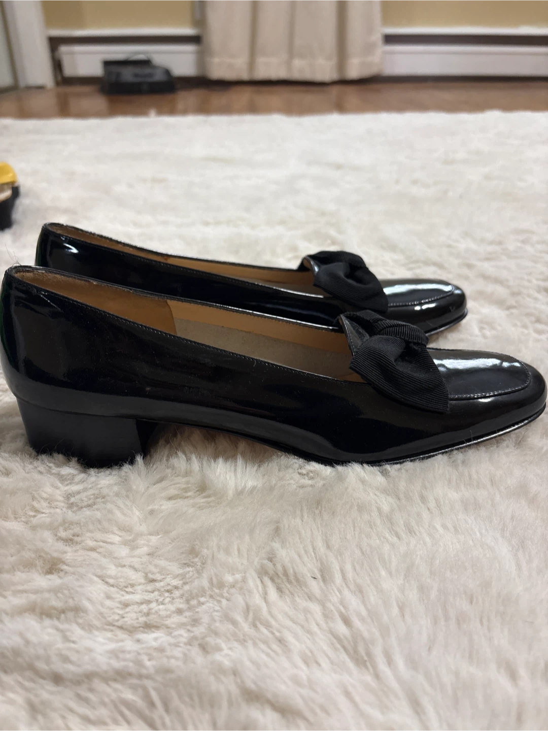 Salvatore Ferragamo Black Patent Leather Bow Loafers - photo 4