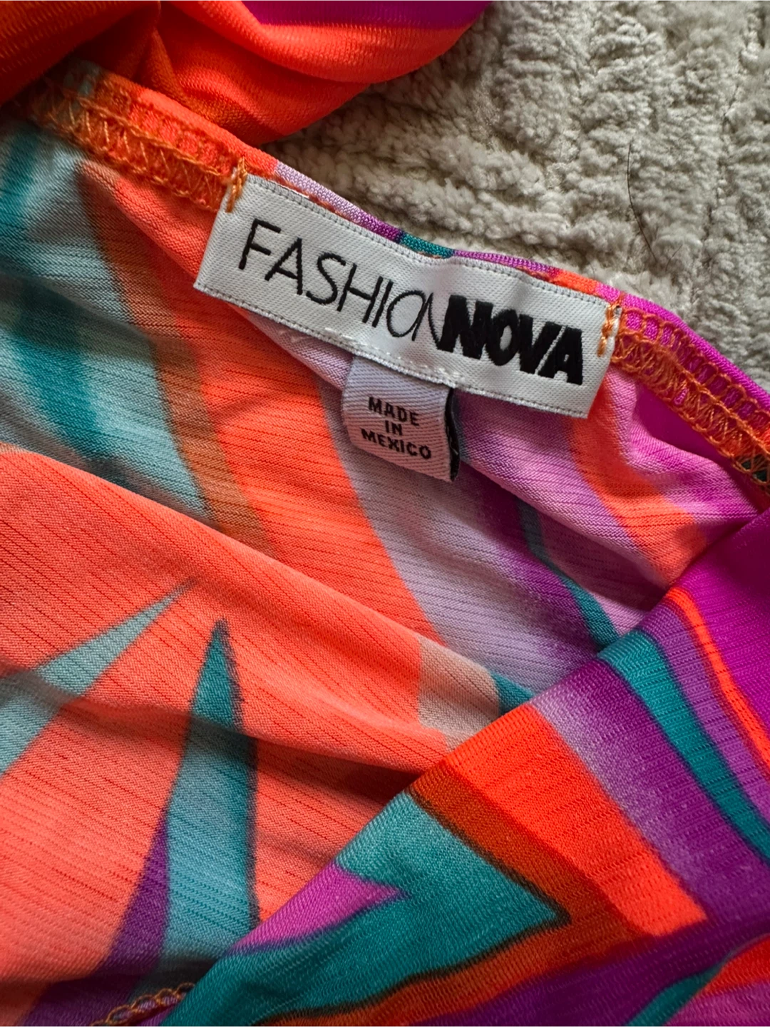 Fashion Nova Halter Neck Ruched Dress - Size Medium - photo 3