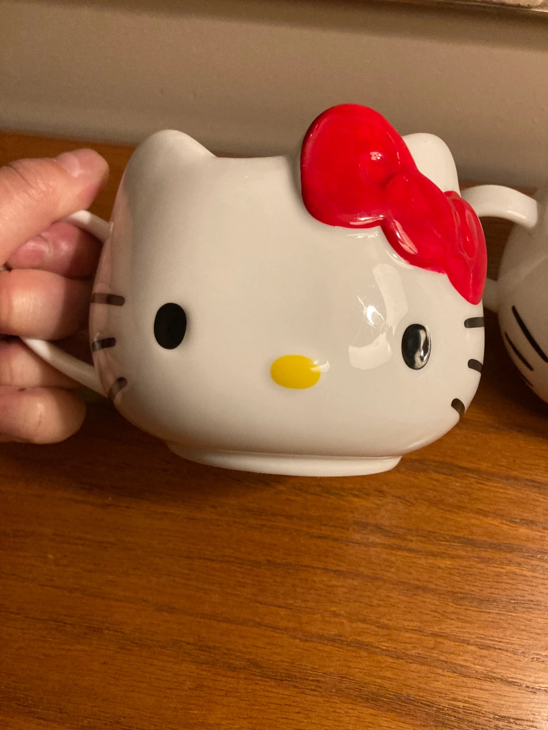 Set of 2 Hello Kitty Ceramic Mugs - photo 2
