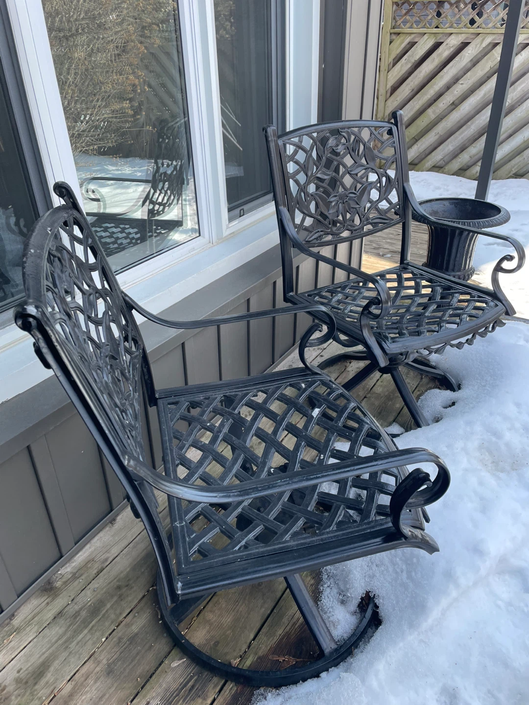Outdoor Dining Set with Umbrella - photo 2