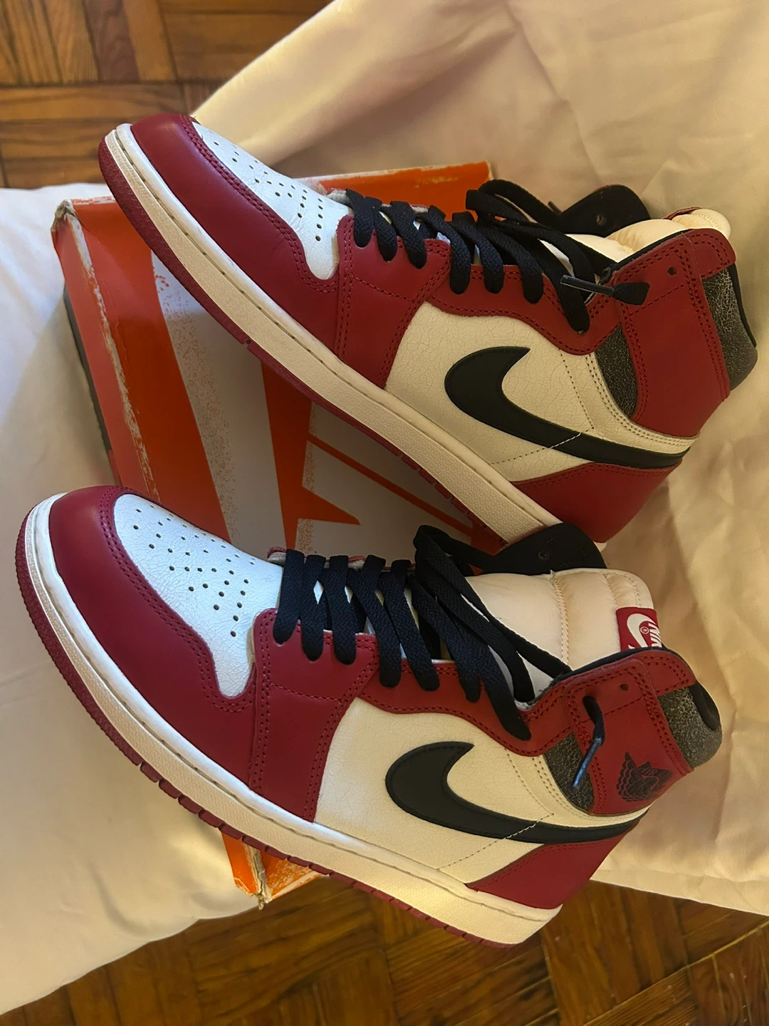 Nike Air Jordan 1 High OG "Lost and Found" Sneakers
