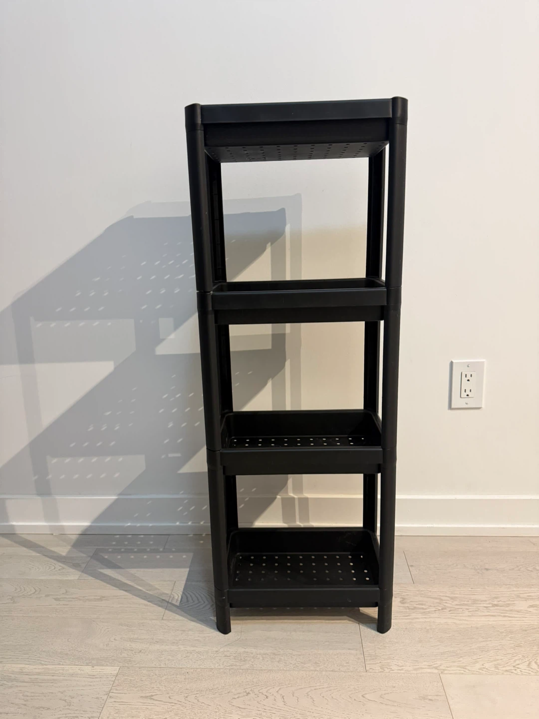 free giveaway🔥 Black 4-Tier Plastic Shelf Unit - photo 4
