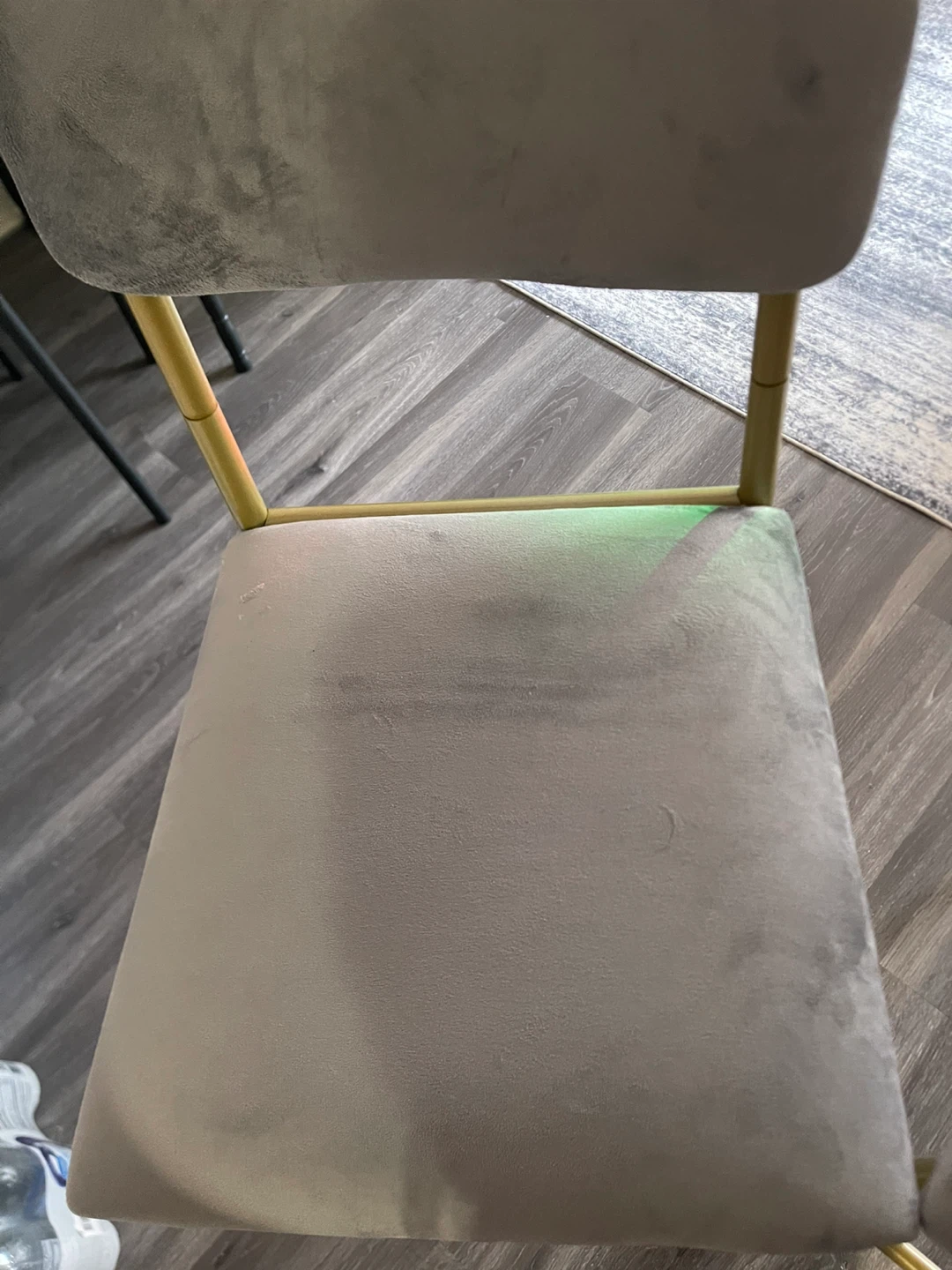 Set of 2 Gray Velvet Bar Stools with Gold Legs - photo 3