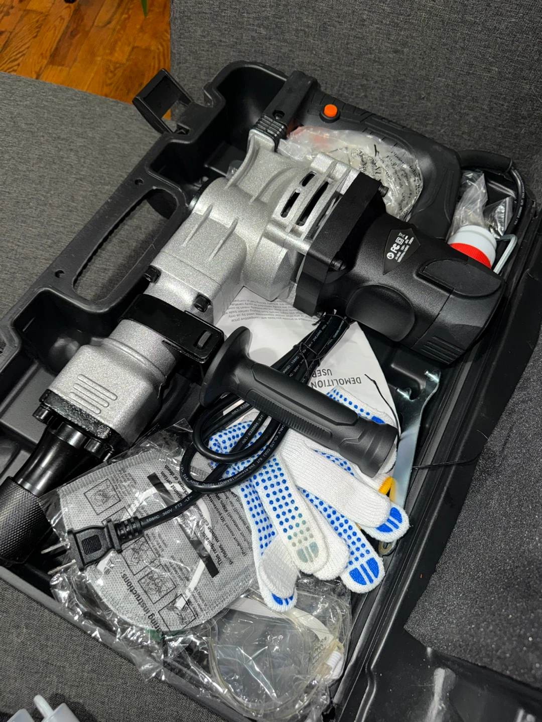 Vevor Demolition Jack Hammer with Case