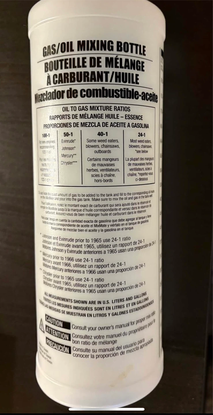 Oil and gas mixing bottle
