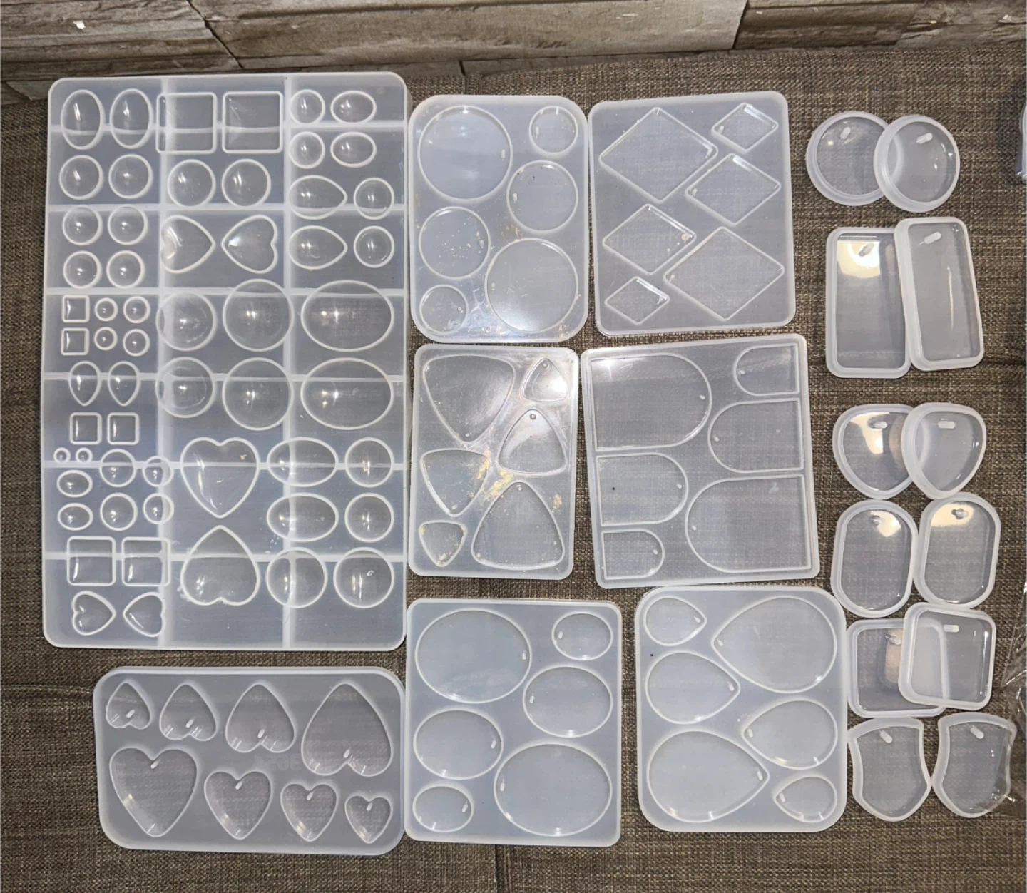 Huge lot of Resin Crafting Supplies - photo 2