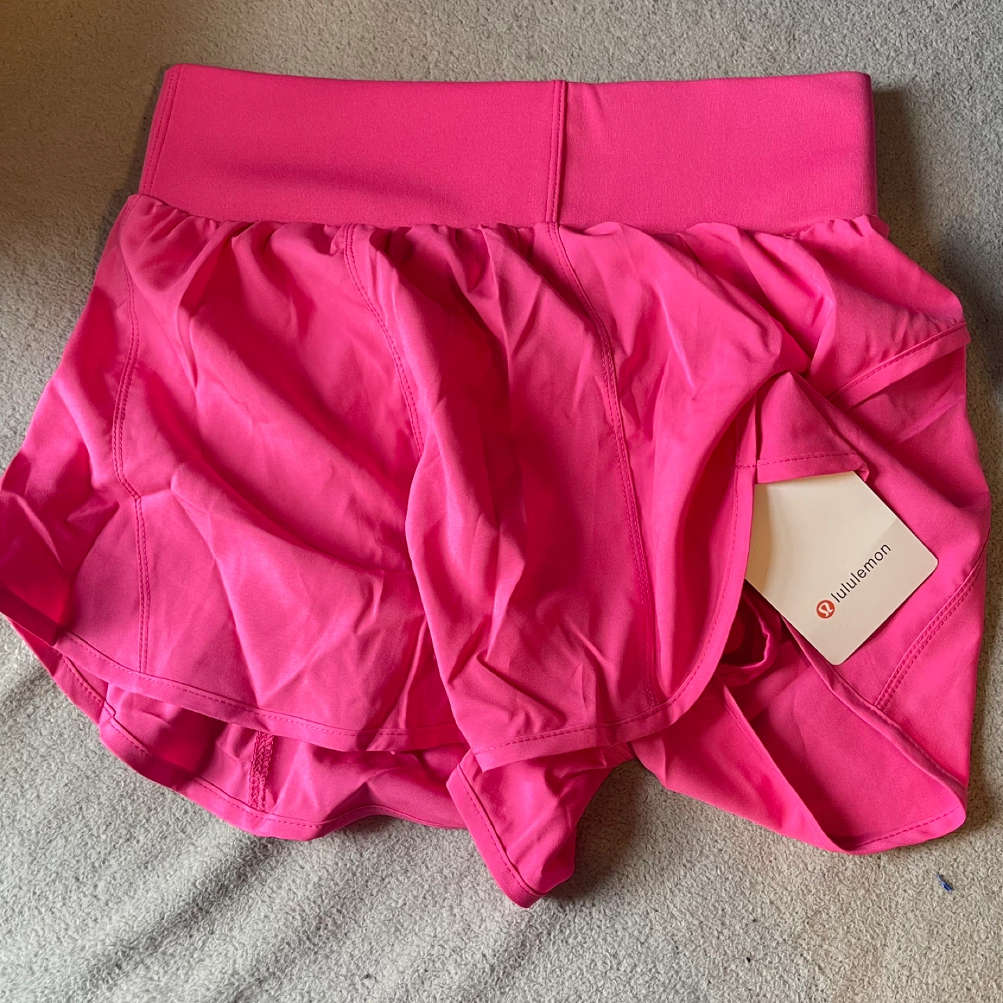 Lululemon Hotty Hot Pink Running Shorts Size S - photo 3