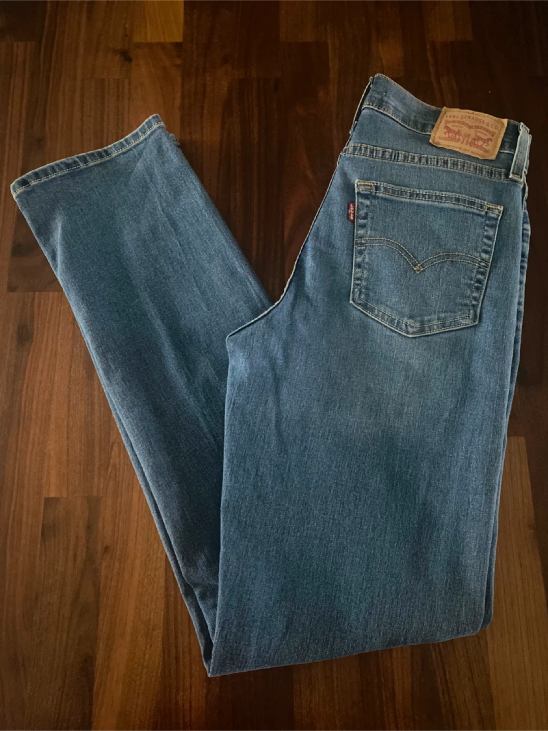 Levi’s 724 High Rise Straight Jeans –  28 – Excellent Condition