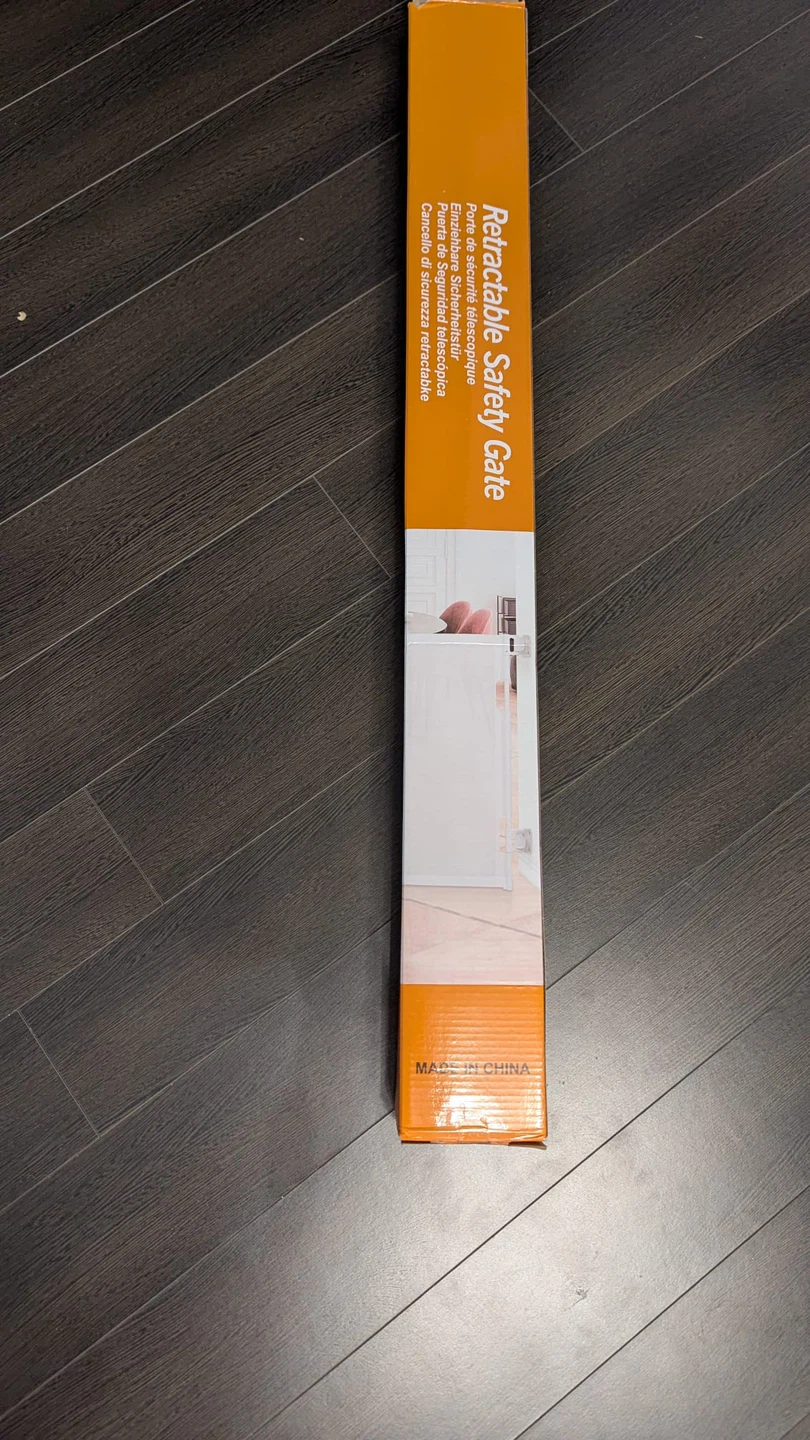 Extra wide retractable baby gate- safety pet gates