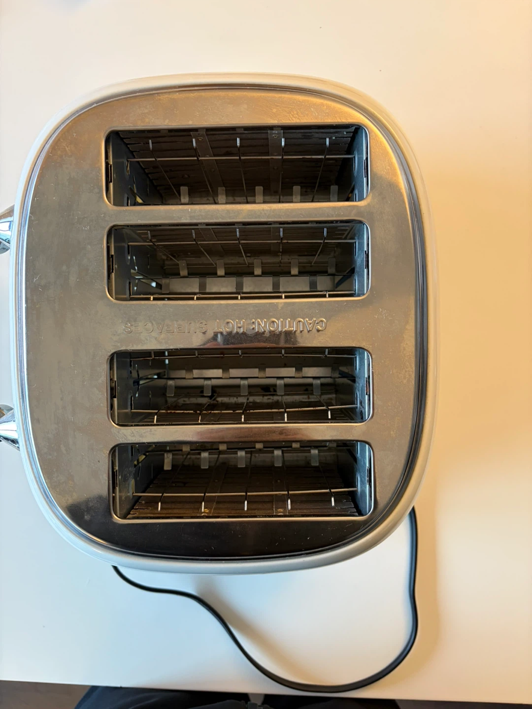Haden White 4-Slice Toaster - photo 3