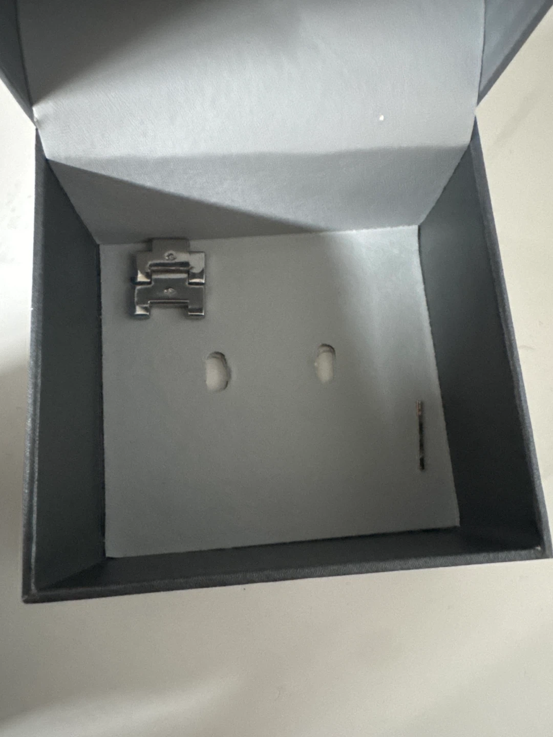 Geoffrey Beene Genuine Diamond Watch - photo 4
