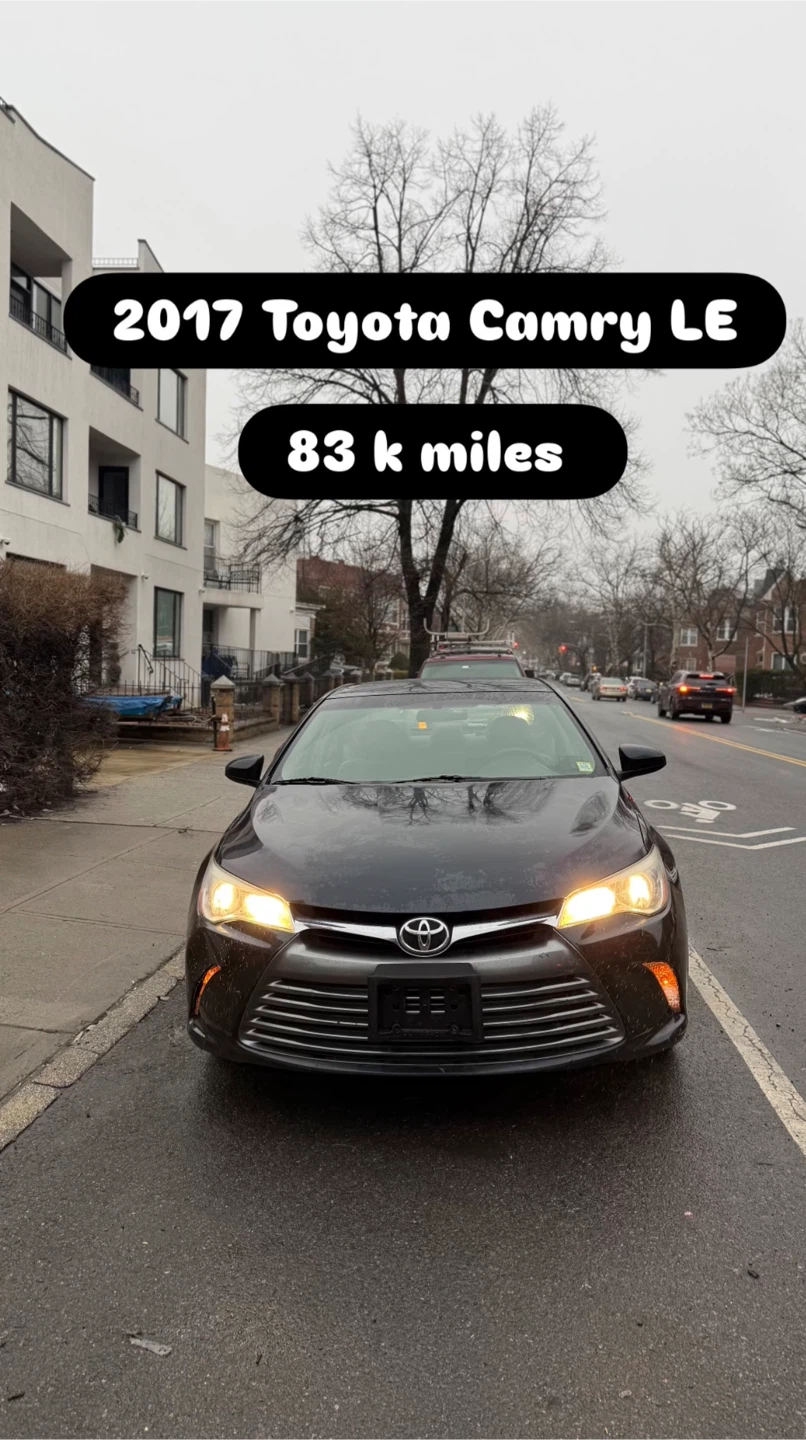 2017 Toyota Camry LE - 83k Miles