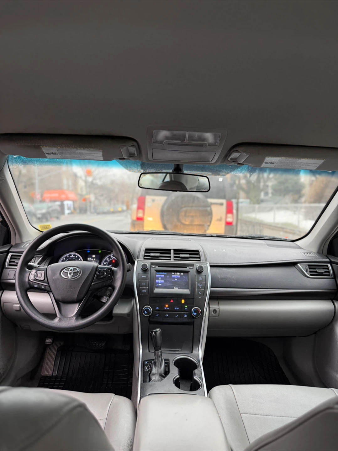 2017 Toyota Camry LE - 83k Miles - photo 5