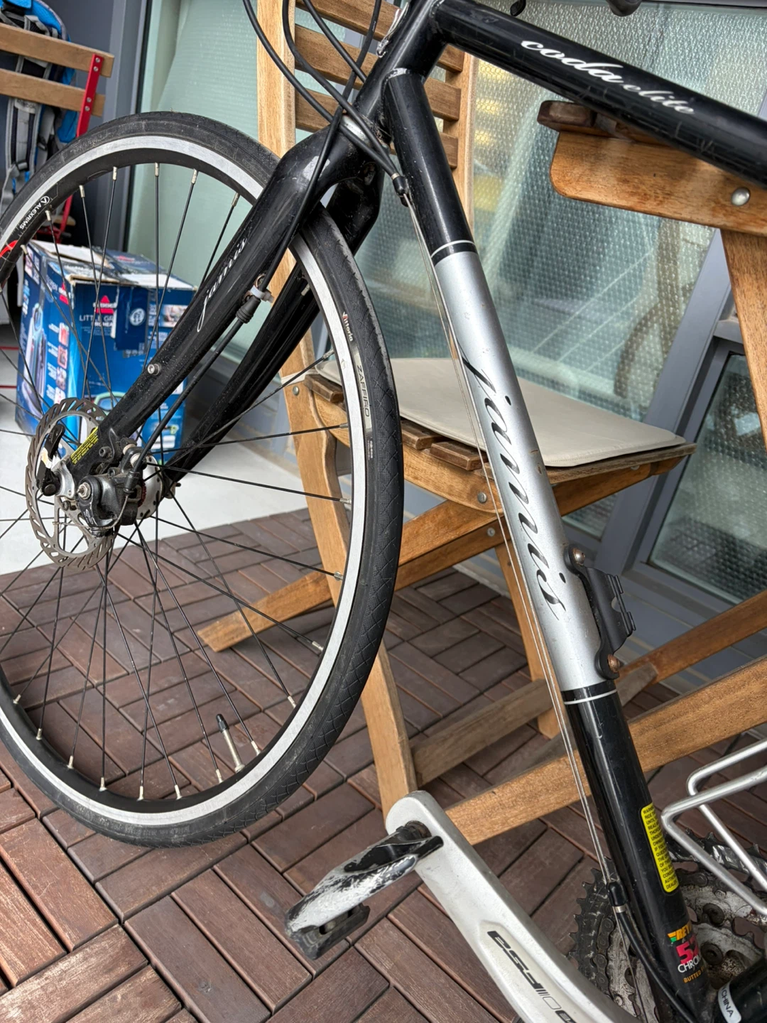 Jamis Coda Elite Hybrid Bike