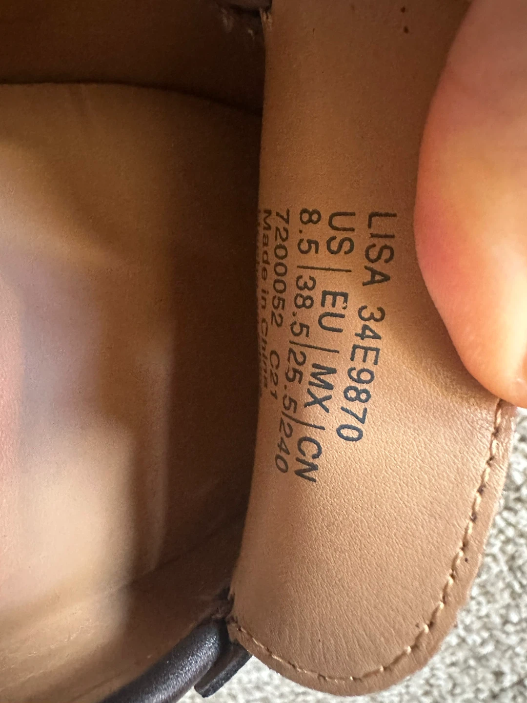 Calvin Klein Loafers Size 8.5 - photo 2