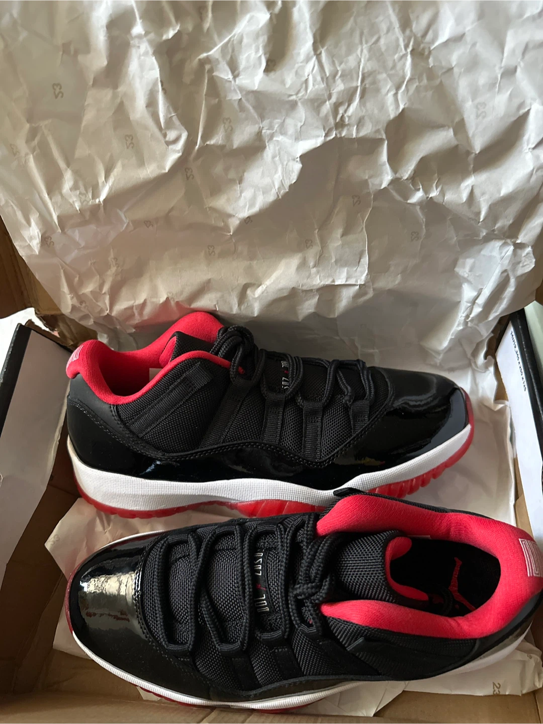 Jordan 11 Retro Low "Bred" Size 7