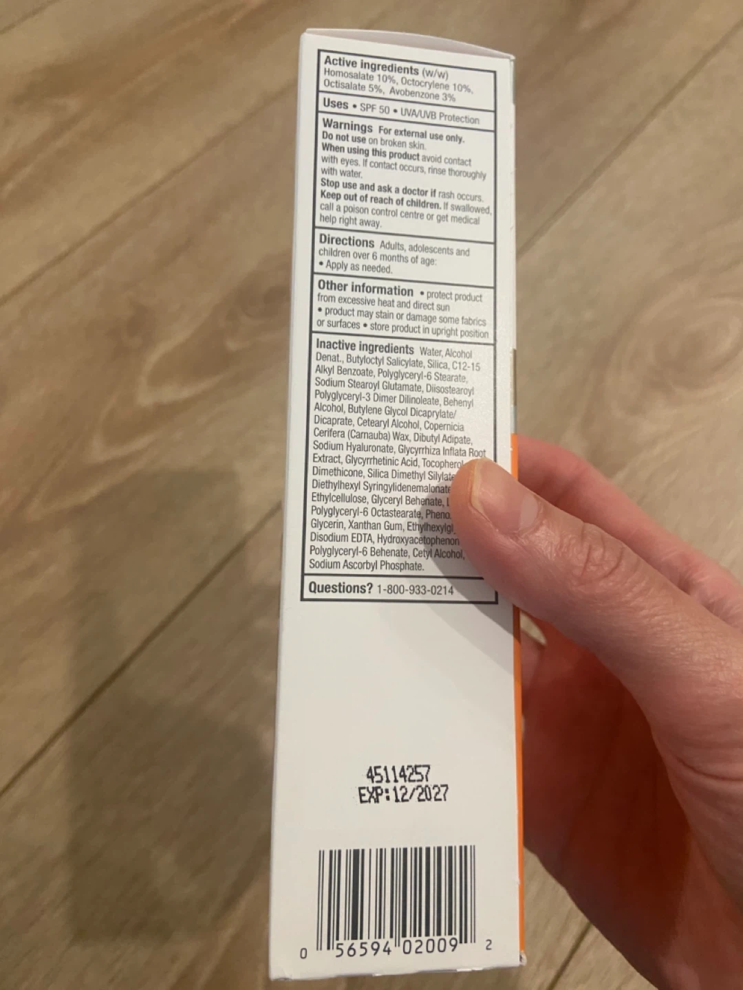 Eucerin Age Defense Lightweight Lotion SPF 50 - photo 2