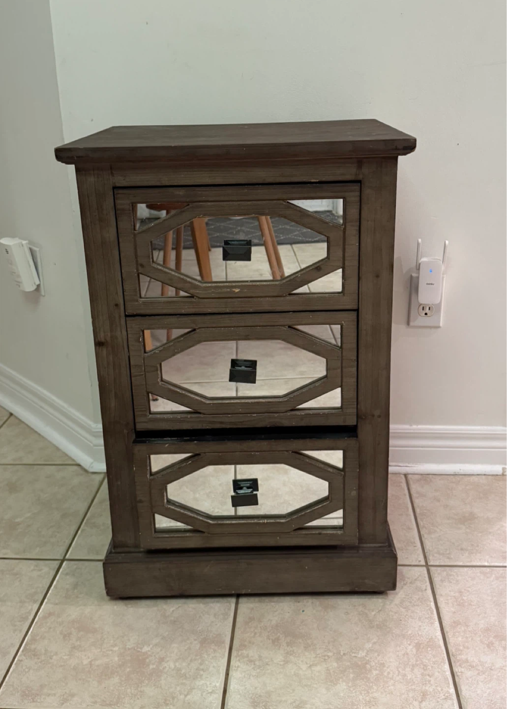 Accent Cabinet with Mirrored Drawers