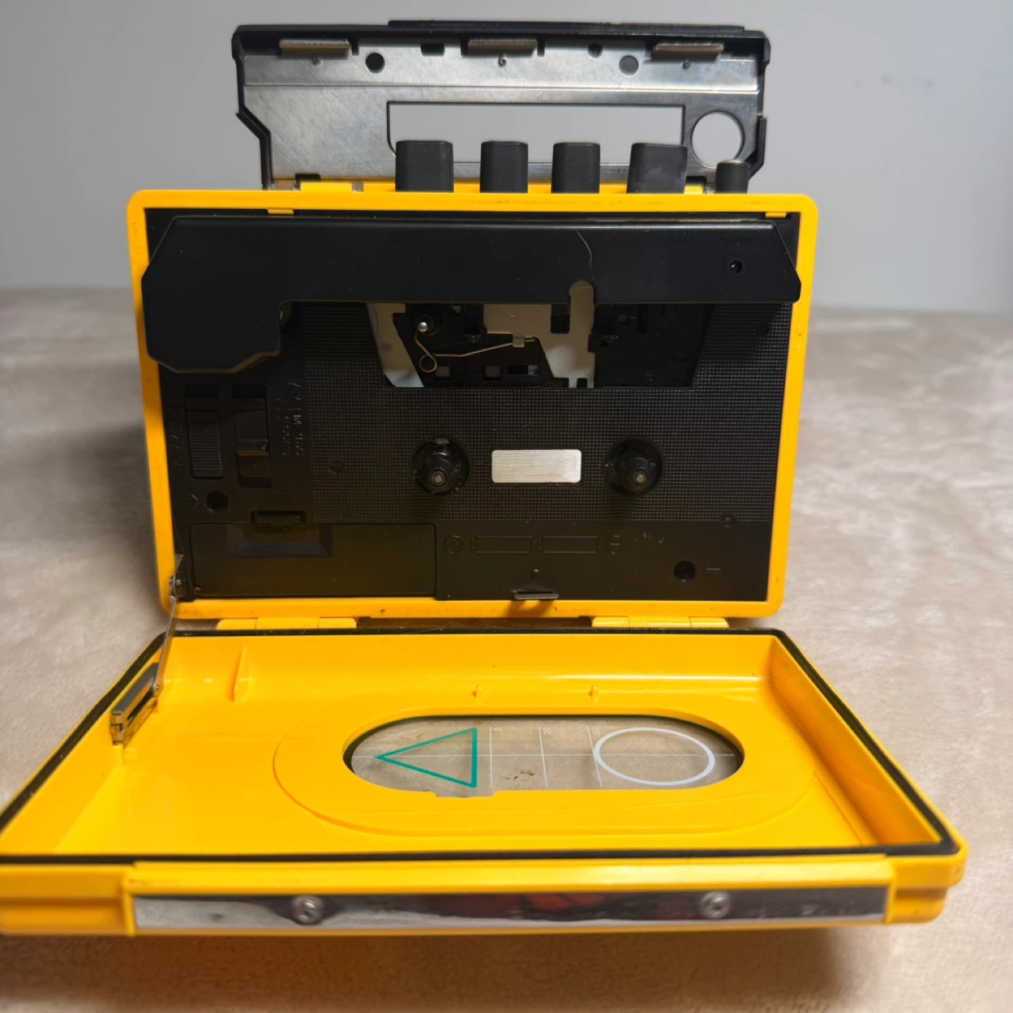 Vintage Sony Walkman FM/AM Stereo Cassette Player WM-F45 - photo 5