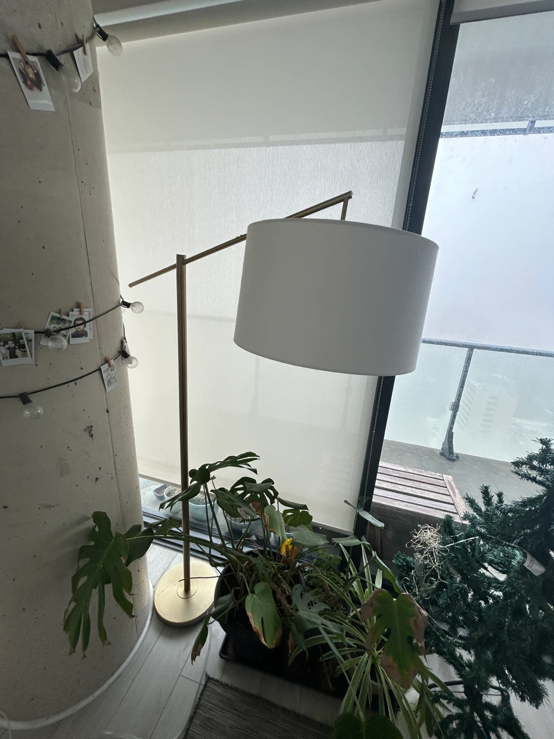 Floor Lamp – Excellent Condition - photo 2