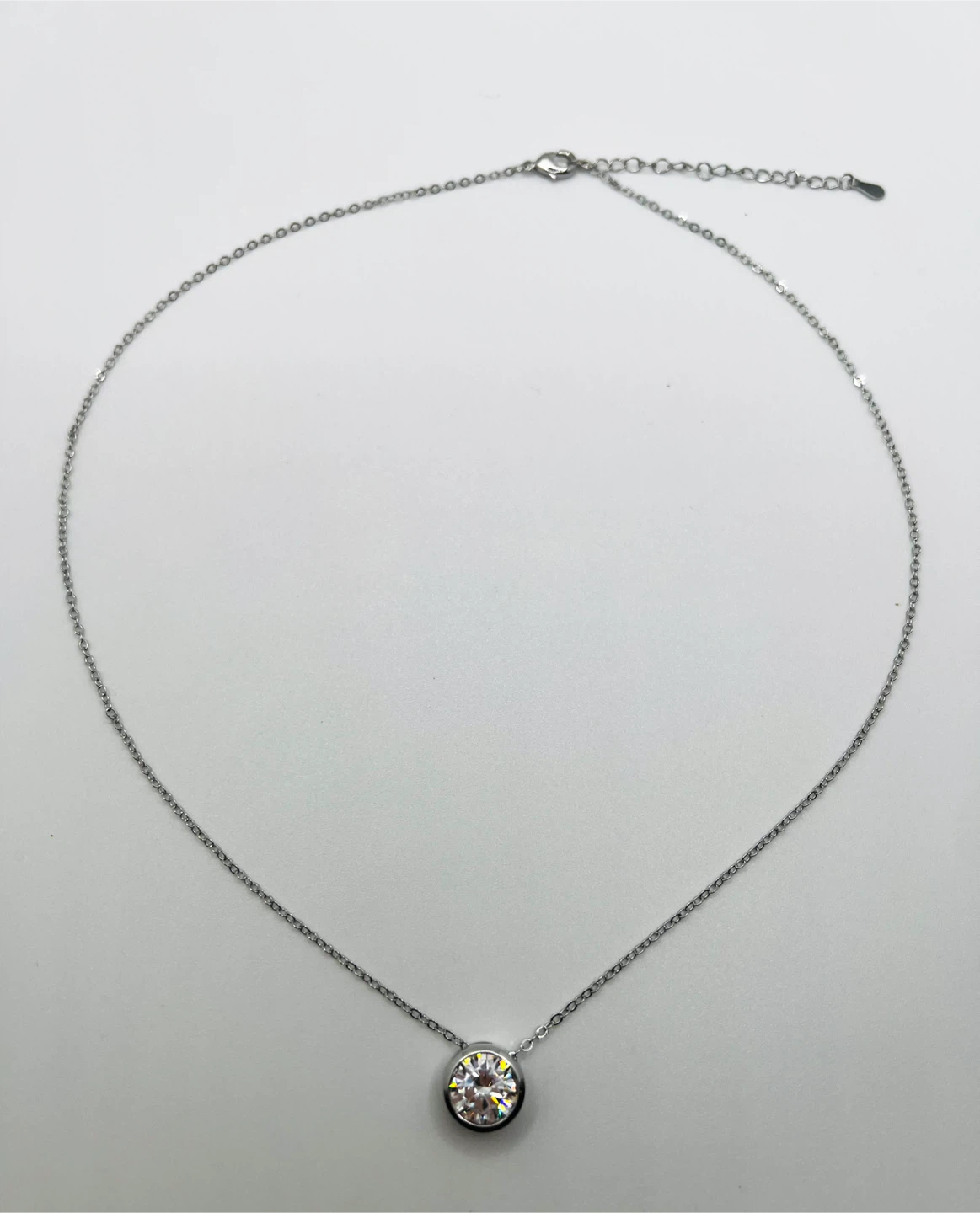 3CT   high-clarity diamond simulant stone pendant necklaces - photo 3