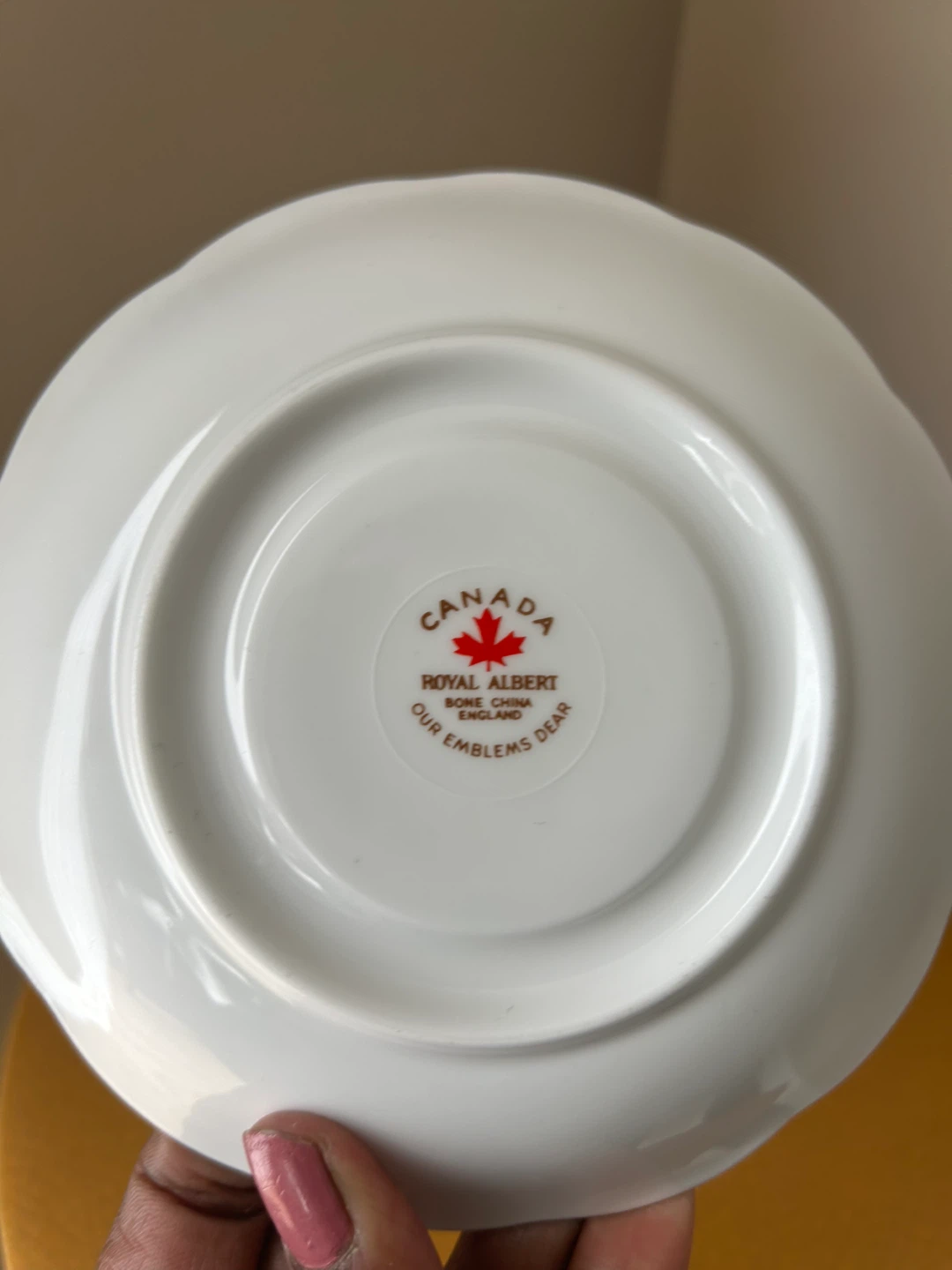 Royal Albert Bone China Saucer - photo 2