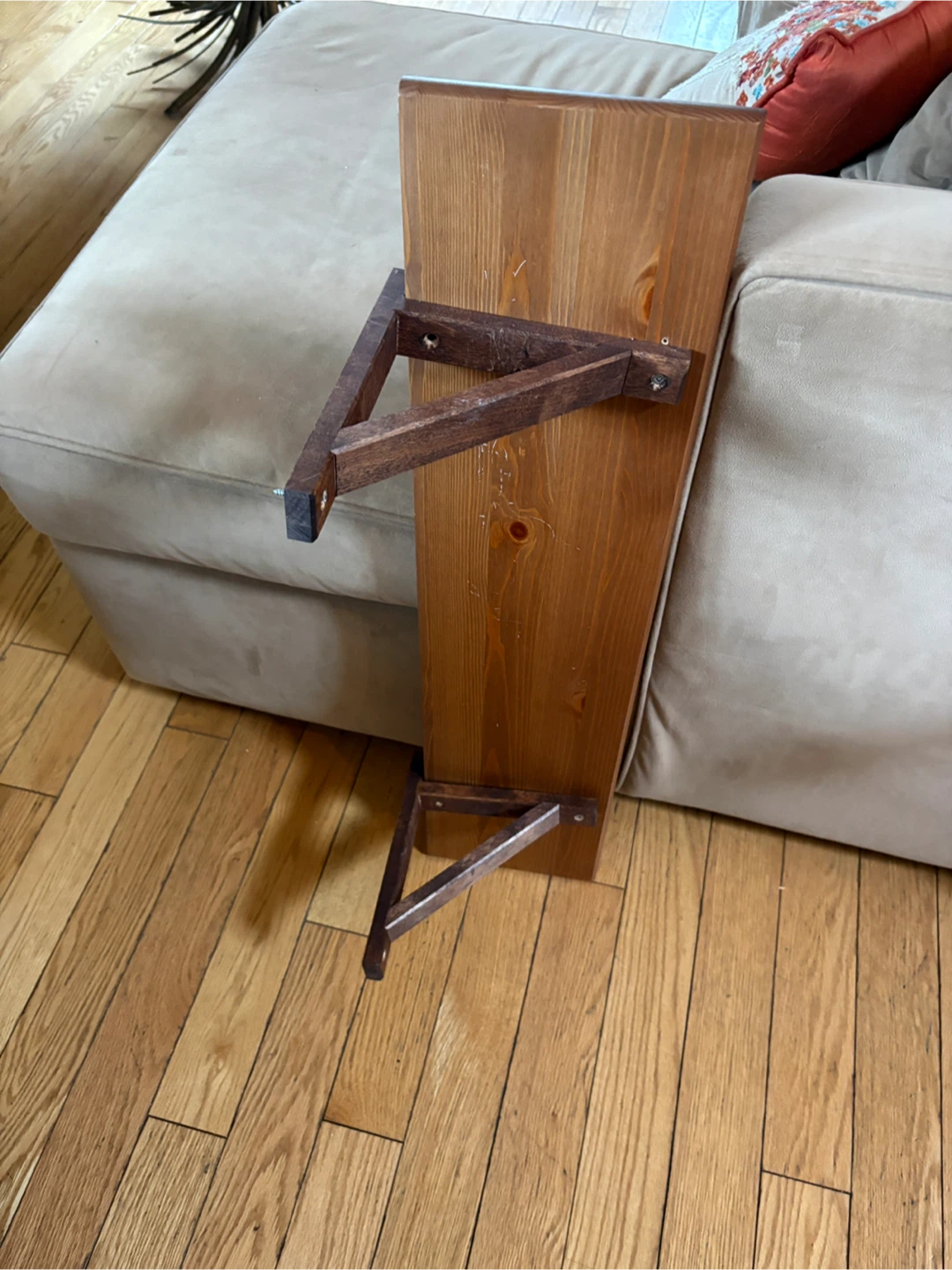 3 Wooden Floating Shelves with Brackets - photo 2