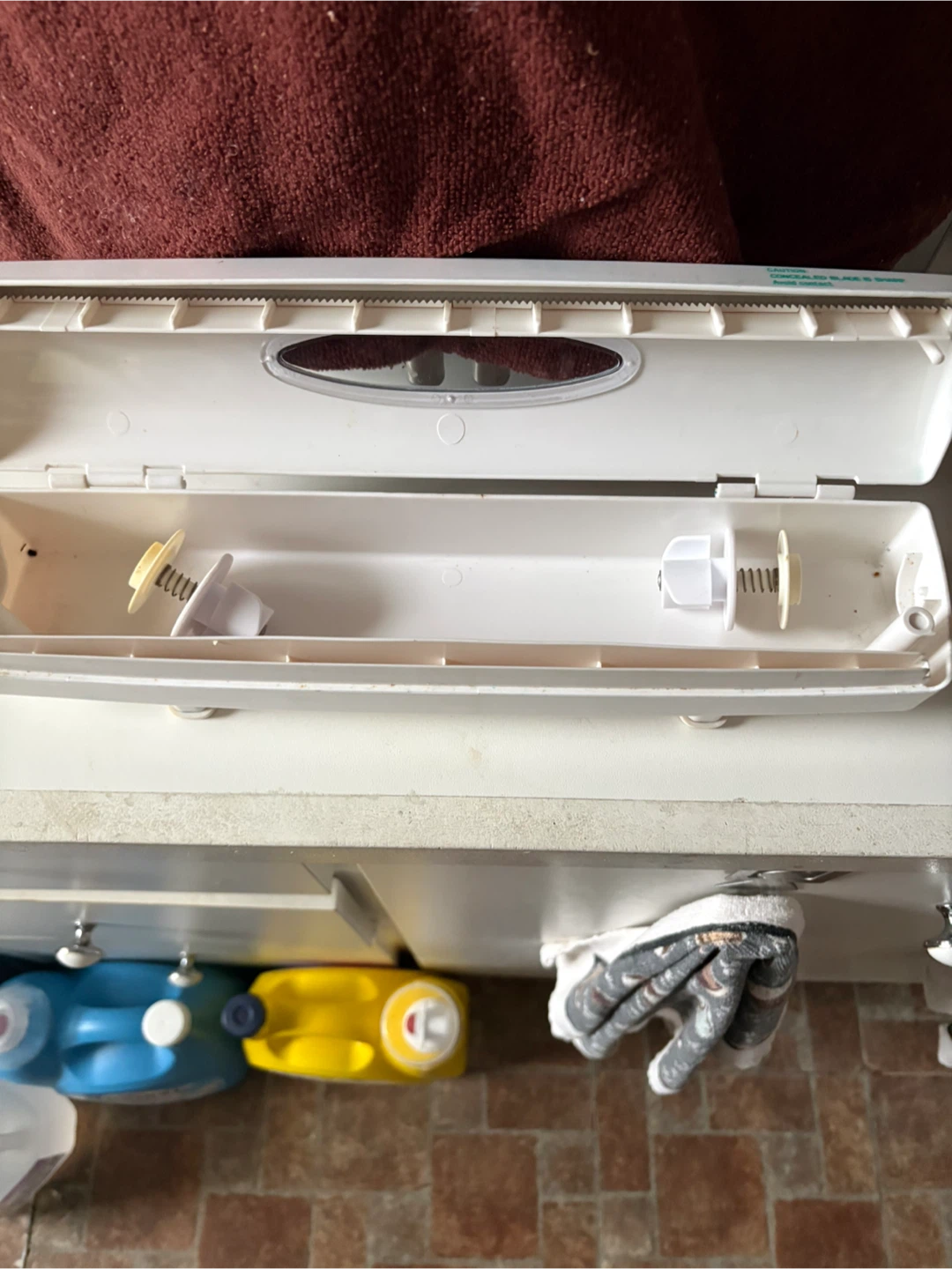 Wrap Plastic Wrap Dispenser - photo 2