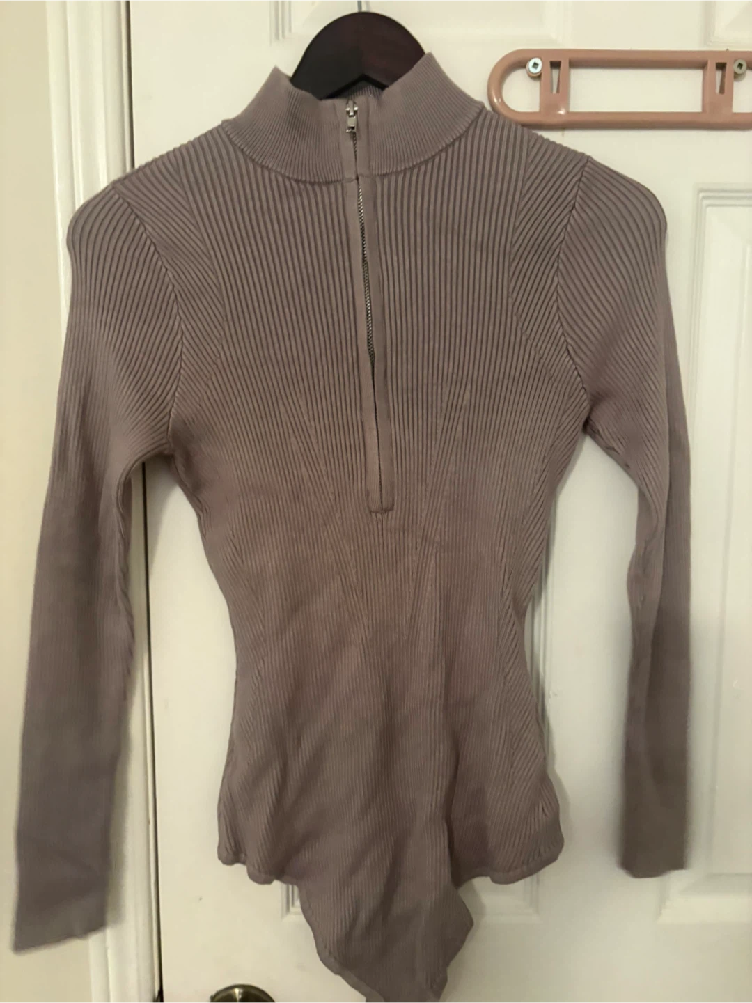 Abercrombie & Fitch Ribbed Zip Bodysuit - Size M - photo 3