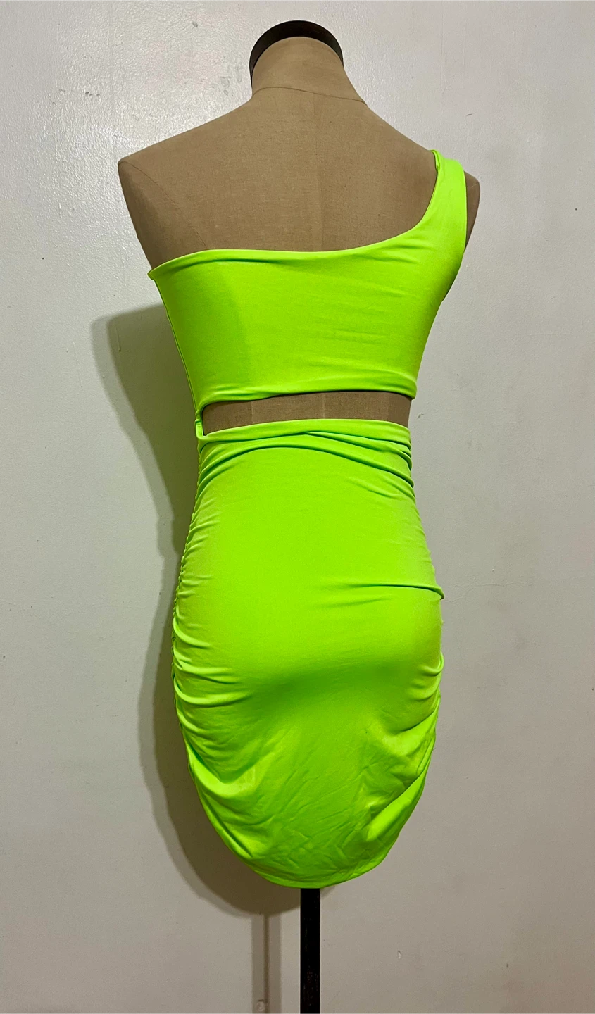SHEIN Neon Green One Shoulder Ruched Mini Dress - Size S - photo 2