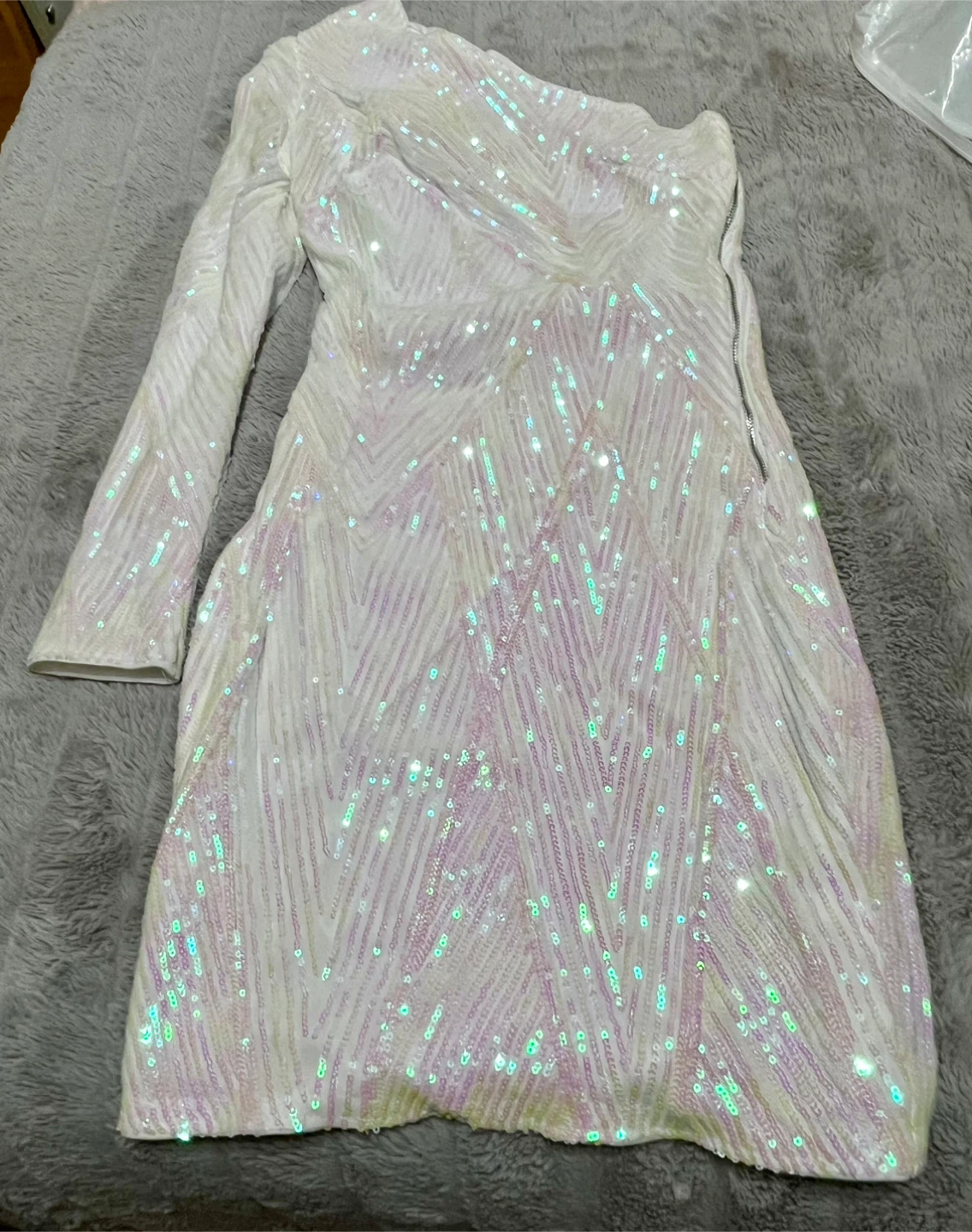 White Sequin One-Shoulder Dress - Size Small - photo 4