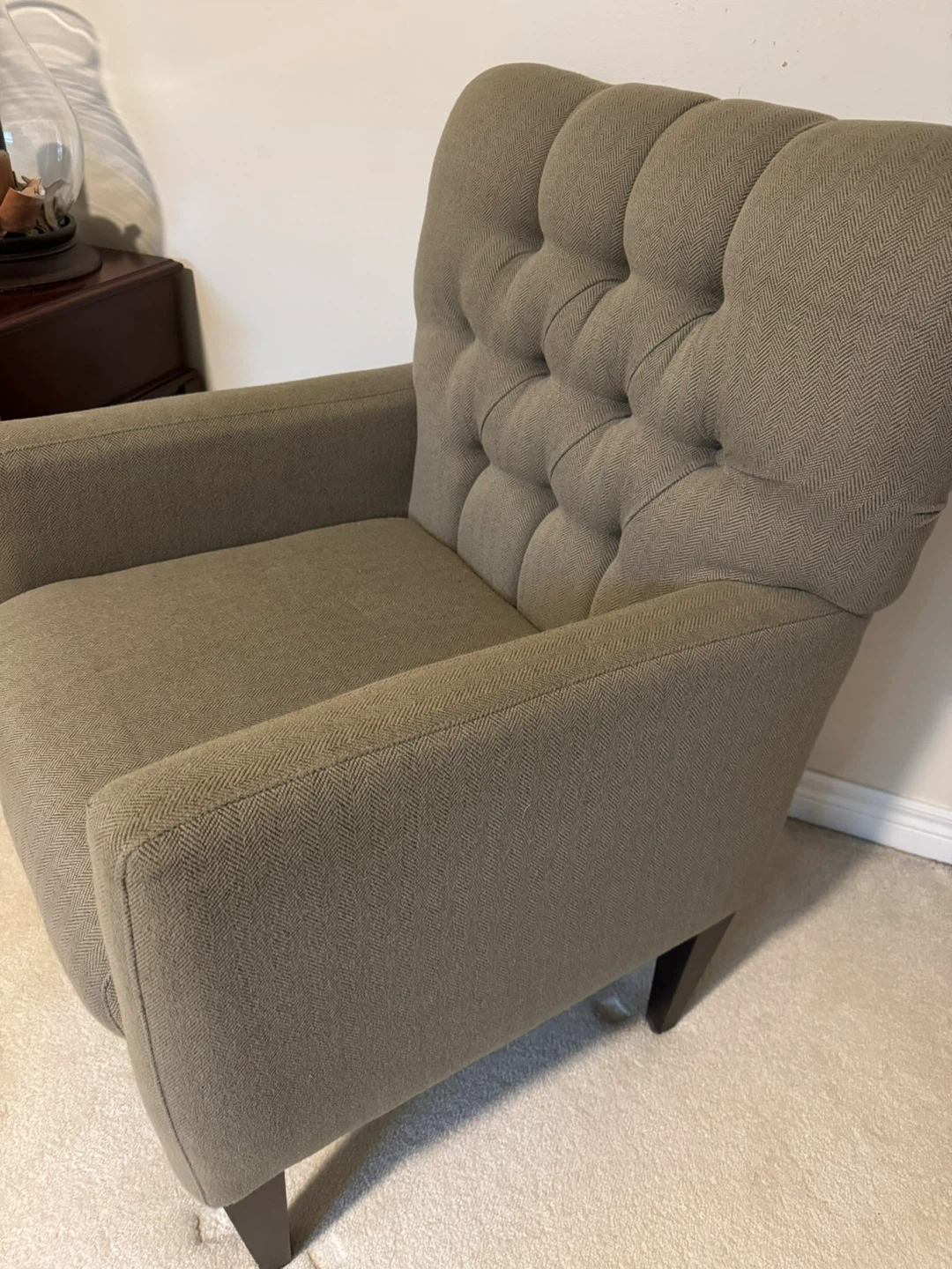 Tufted Accent Chair x 2 available - photo 3