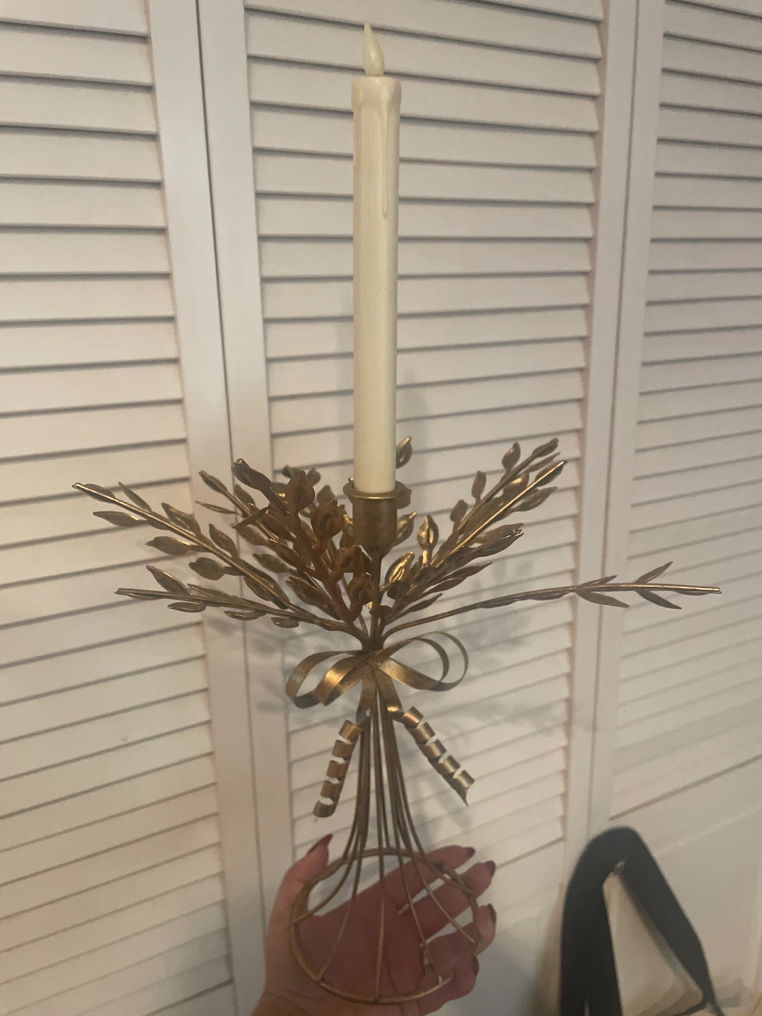 Gold Metal Leaf Candle Holder with Candle - photo 2