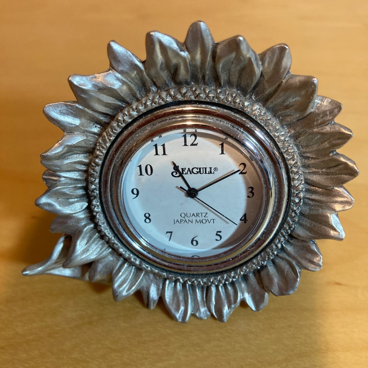 Seagull Quartz Japan Movt Sunflower Clock
