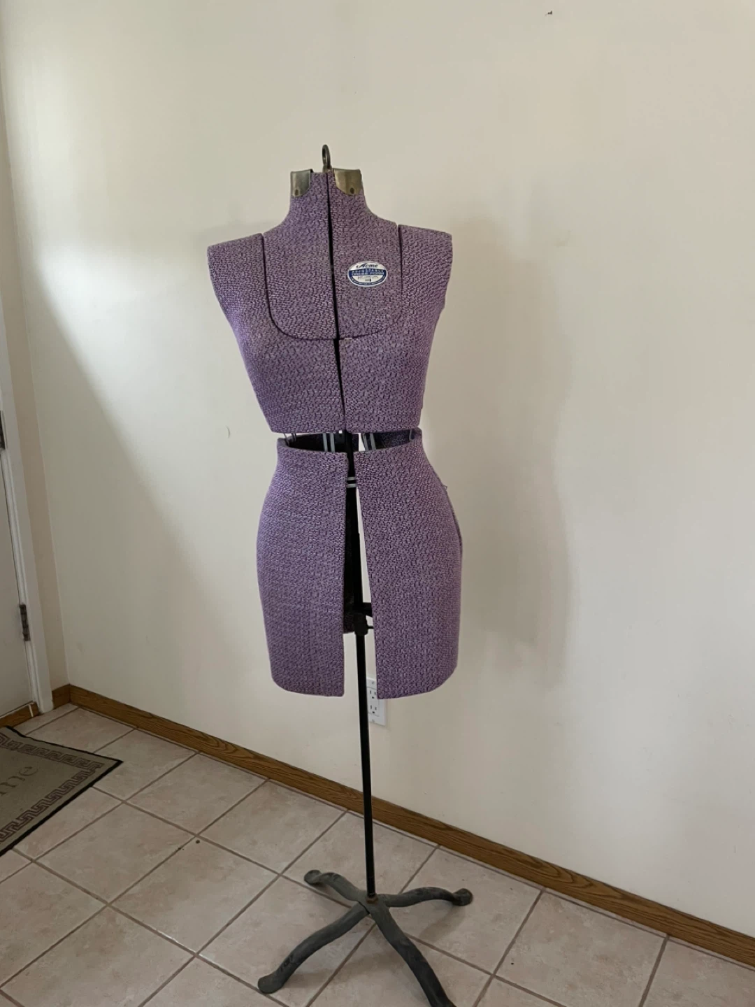 Acme Adjustable Dress Form - Size B - photo 2