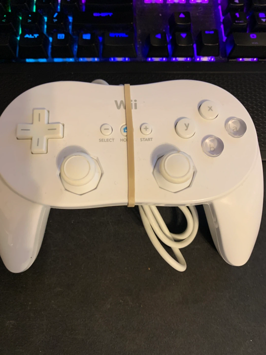 Nintendo Wii Classic Controller White