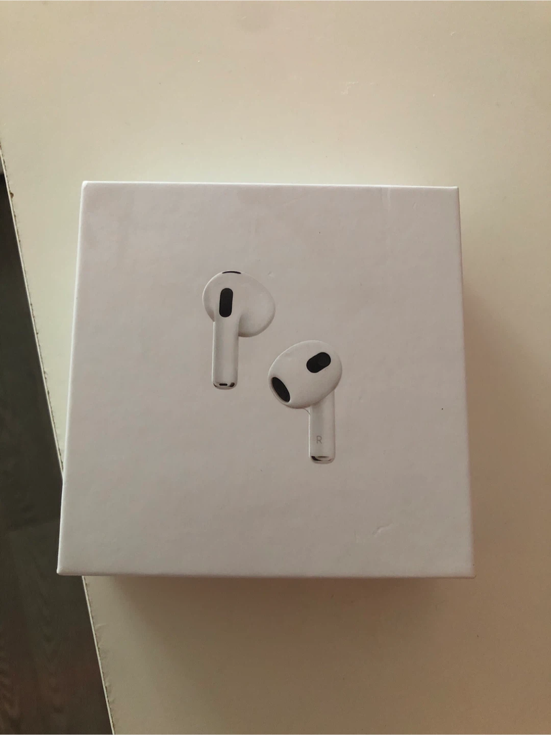 Apple AirPods 3rd Generation with Charging Case