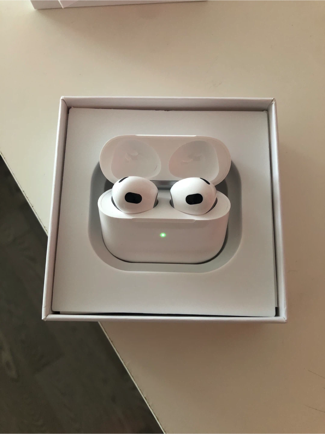 Apple AirPods 3rd Generation with Charging Case - photo 4
