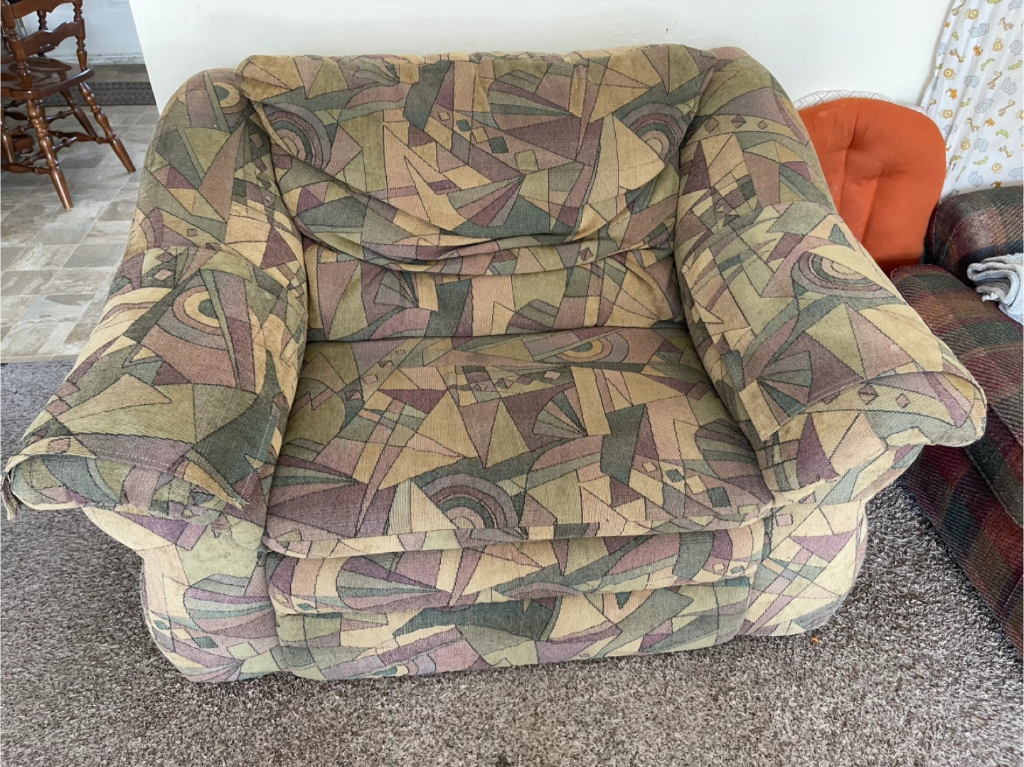 Recliner loveseat with Geometric Print