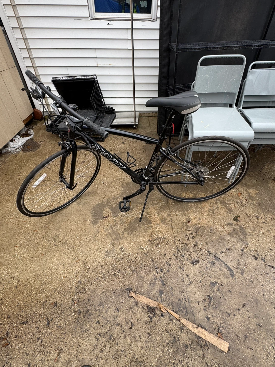 Gravity 7-Speed Road Bike