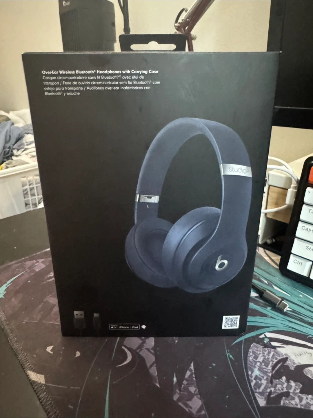 Beats Studio³ Wireless Over-Ear Headphones - photo 3
