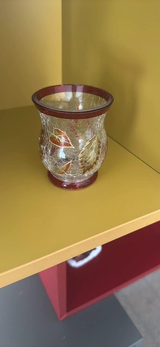 Glass Leaf Design Candle Holder