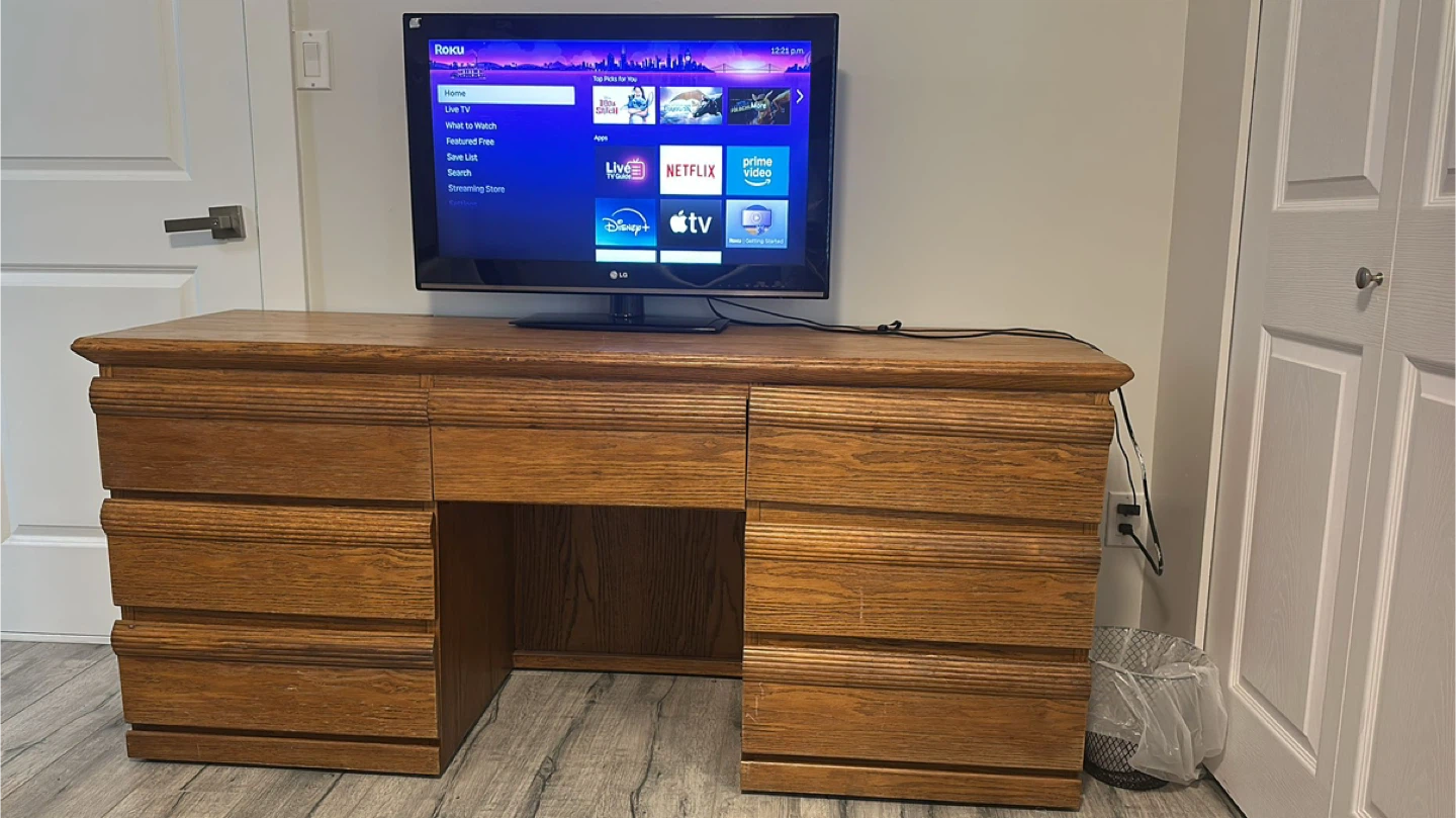 Oak Dresser Desk with Drawers