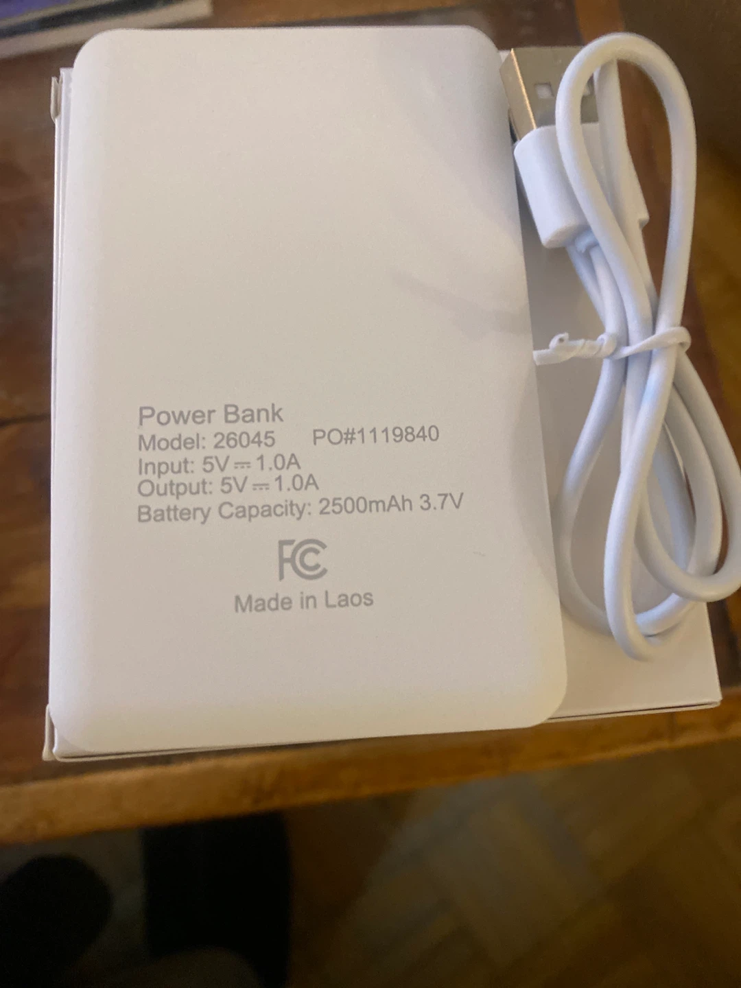 Power Bank Model 26045 White