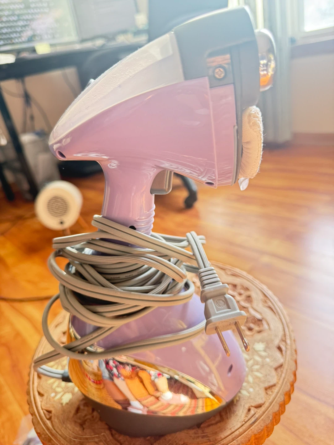 Conair Wrinkle Eraser Handheld Fabric Steamer - Purple - photo 2