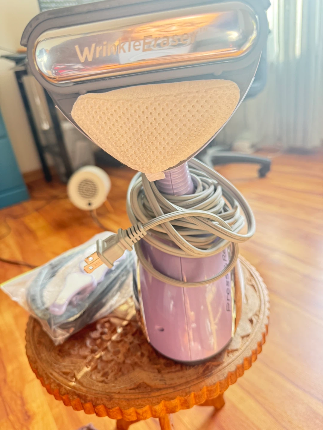 Conair Wrinkle Eraser Handheld Fabric Steamer - Purple