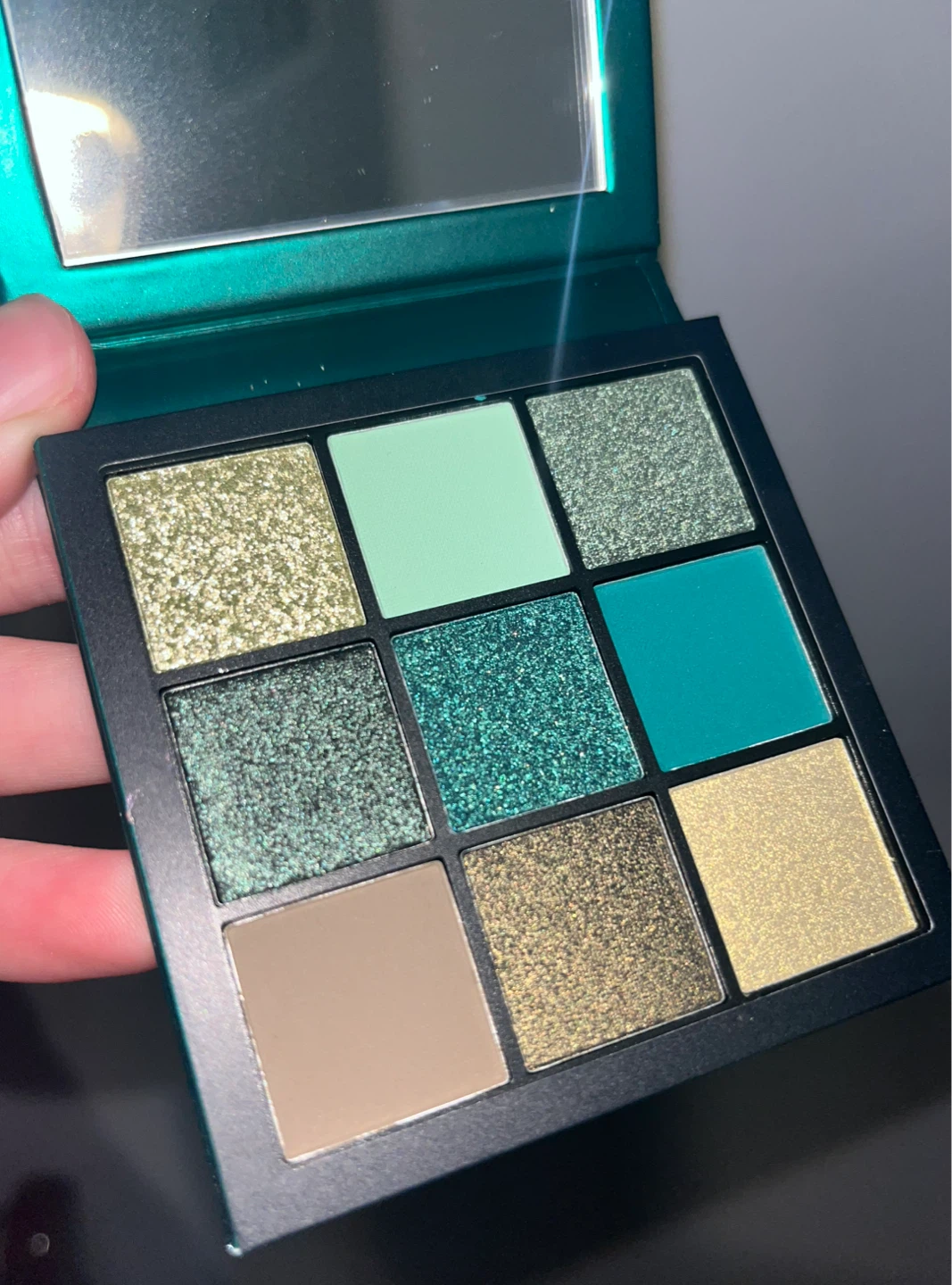 🆕Huda Beauty Emerald Obsessions Eyeshadow Palette - photo 4