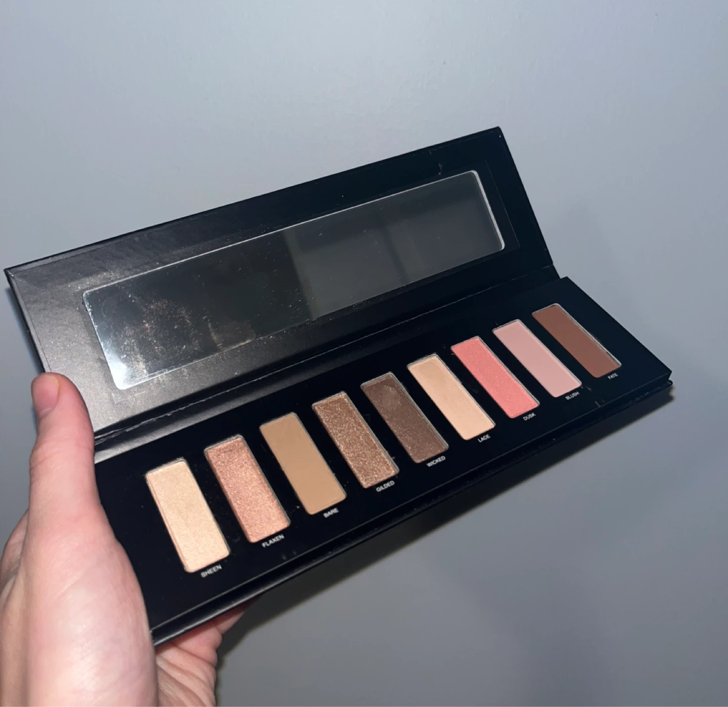 🆕STUDIOMAKEUP Ease-to-Wear Eyeshadow Palette