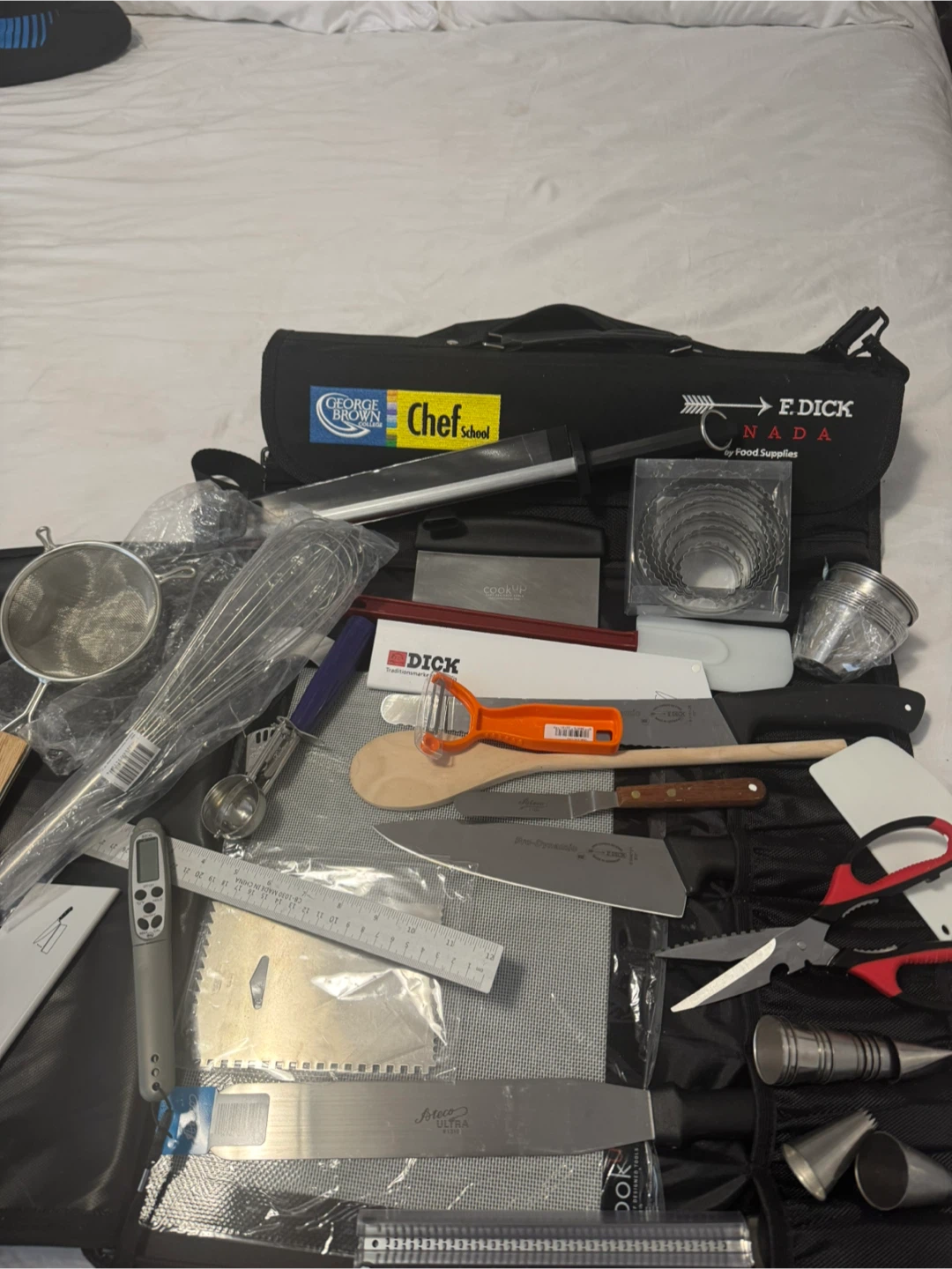 GB Chef School Knife Roll & Kitchen Tool Set - photo 3