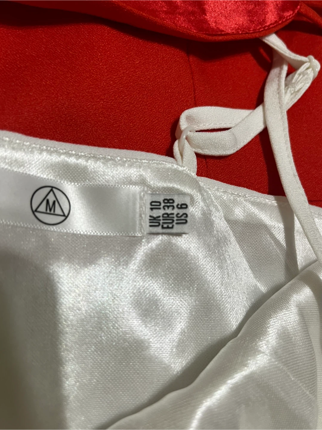 Missguided Crop Top (US 6) and White Pants Set (US 4) - photo 5